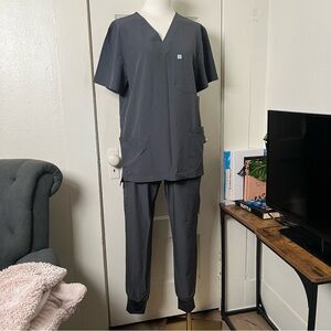 Scrub Set Classic UniSex V-Neck Top& Jogger Pants Yoga Waistband 8 Pocket XS P